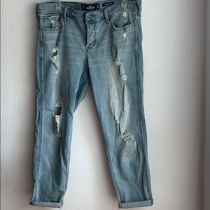 Hollister Distressed Jeans. Excellent Condition